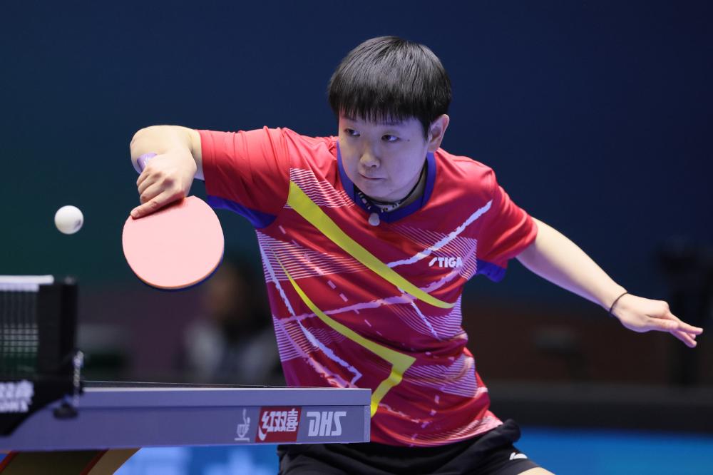 佐拉：当年有幸和马拉多纳一起练习任意球，让我能力明显提升